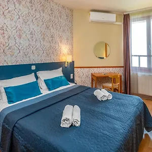 Corvin Apartmanhotel