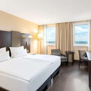 **** Hotell Nh Danube Österrike