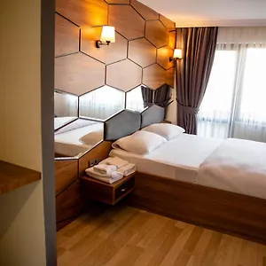 f-b-suite.istanbul-turkeyhotels.com/